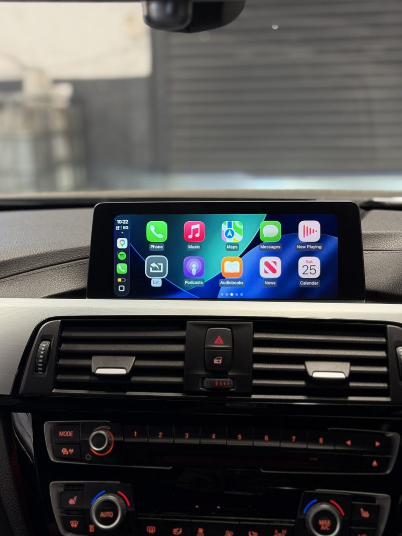 Apple CarPlay Running — BMW Wireless CarPlay & Android Auto MMI Box on a BMW
